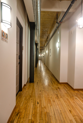 155shoe-hallway.png