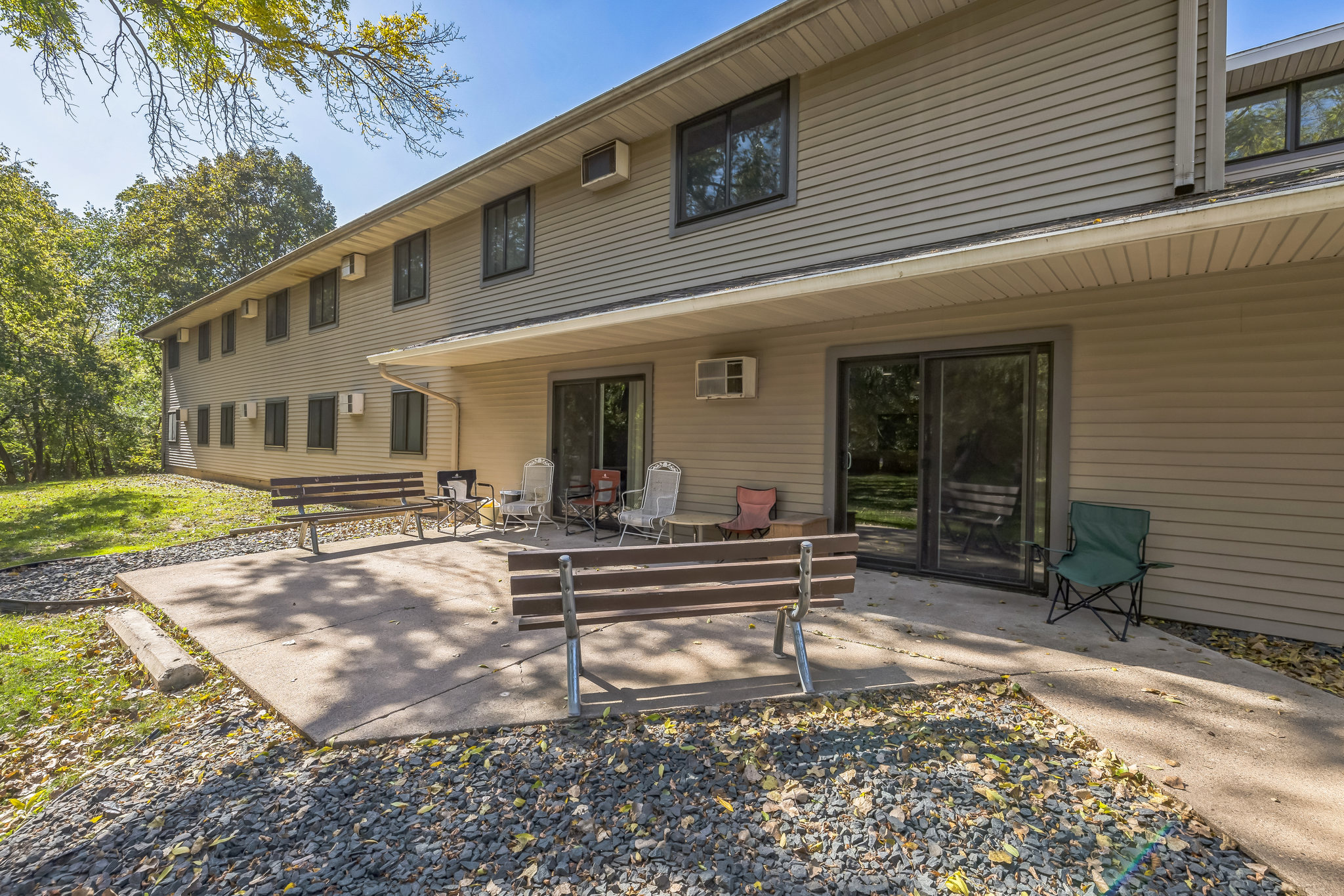 252444_W_5th_St_New_Richmond_WI_54017_USA-Exterior-IMG_5055.jpg