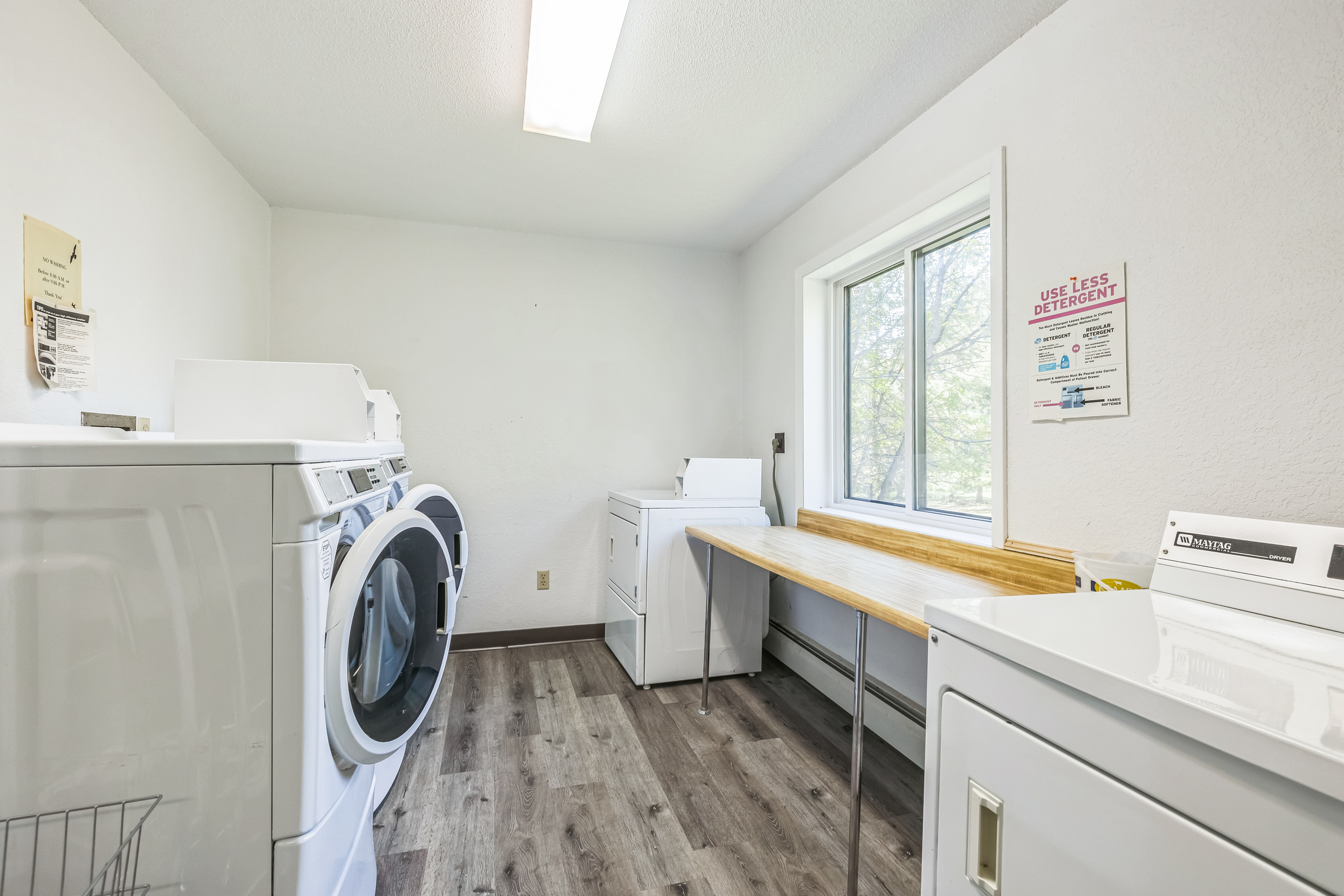 252444_W_5th_St_New_Richmond_WI_54017_USA-Others-IMG_5007.jpg