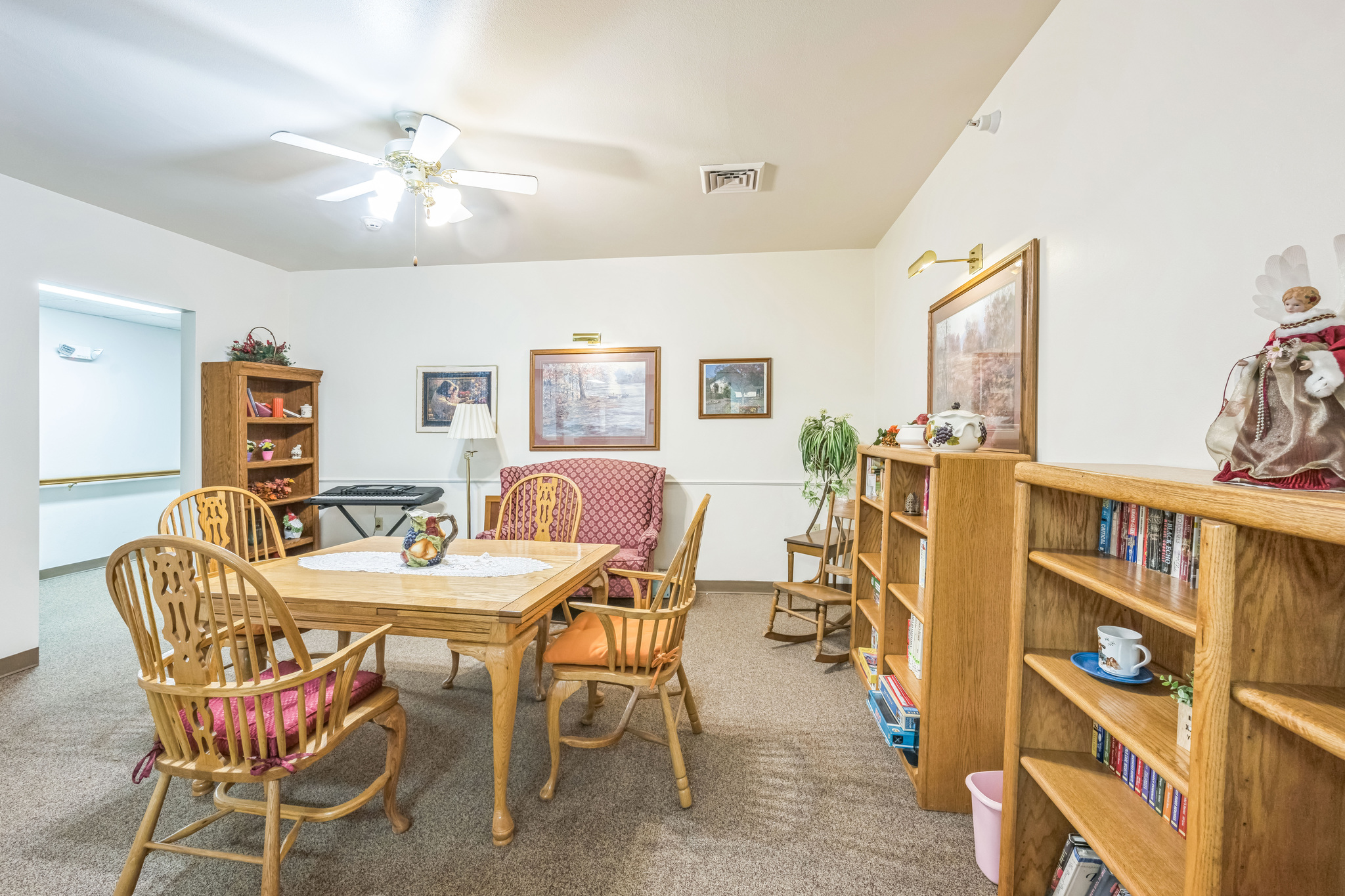 266120_Gateway_Dr_Waupun_WI_53963_USA-Dining_room-IMG_4348.jpg