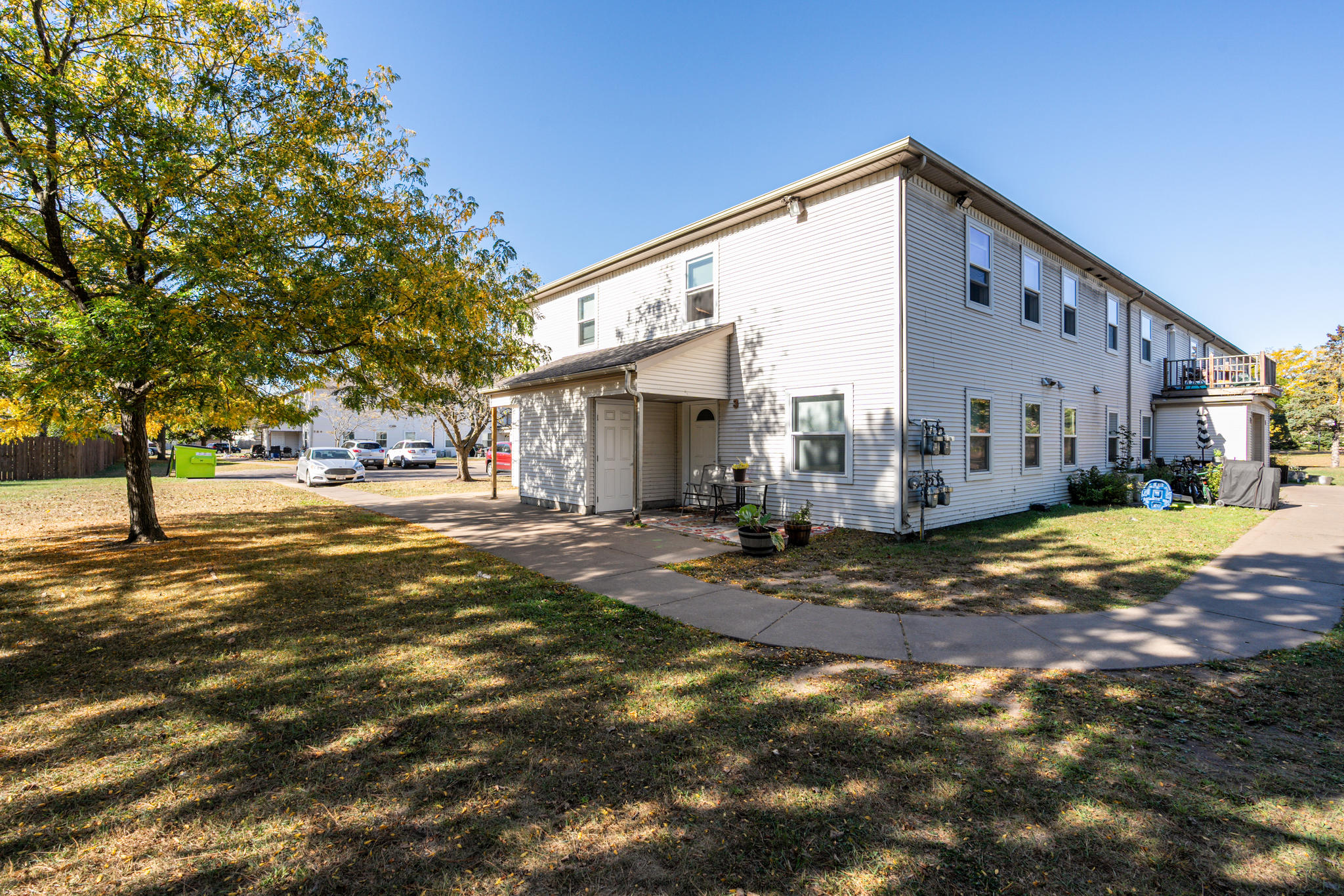 268428_24th_Ave_W_Menomonie_WI_54751_USA-Exterior-F2S09826.jpg