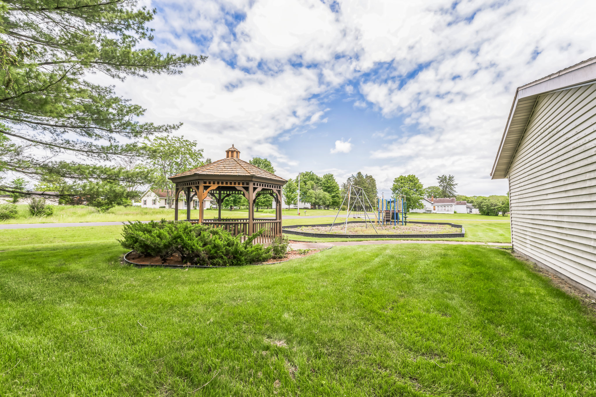 3435183_3rd_Ave_Pittsville_WI_54466_USA-Exterior-DSC_8022.jpg