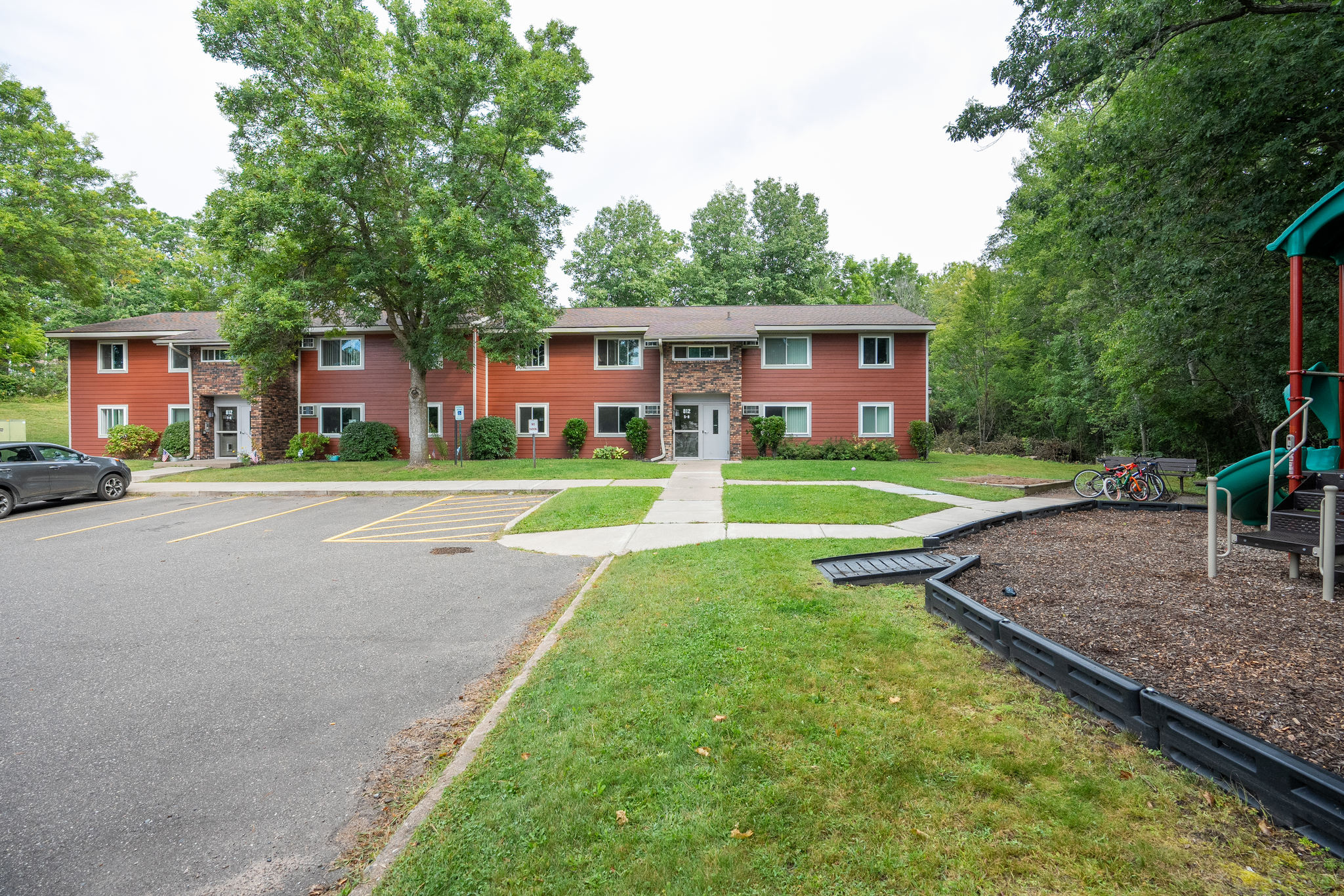 366814_Elm_Dr_Spooner_WI_54801_USA-Exterior-F2S04611.jpg