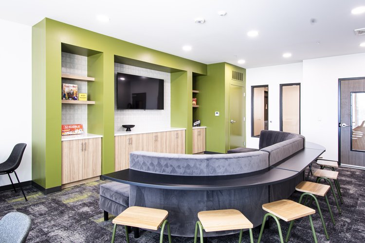 401RW+Apartments-14.jpg