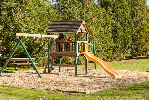 40meadow-creek-playset2.png